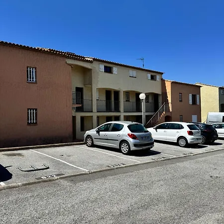 Апартаменти Cosy Renove Avec Grande Terrasse Proche Et *