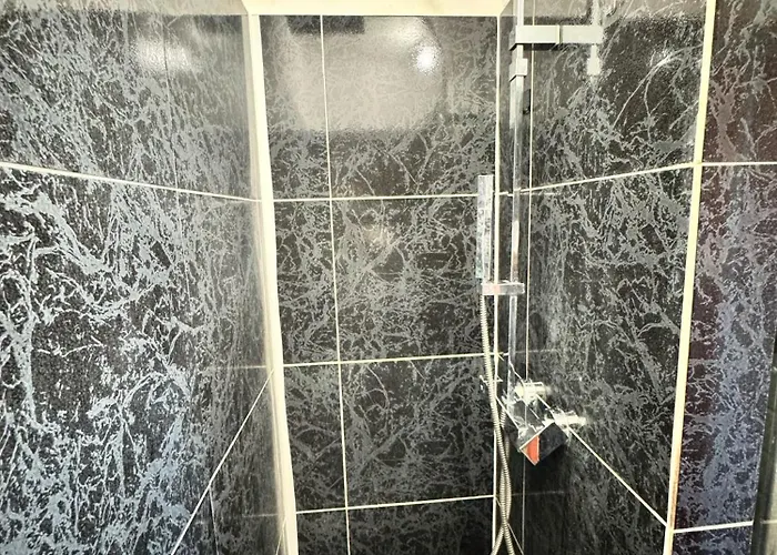 Cosy Renove Avec Grande Terrasse Proche Et Апартаменти Сент-Максім