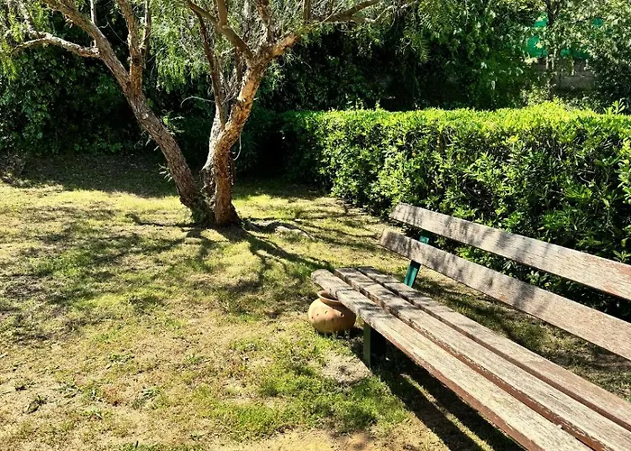 شقة Cosy Avec Grande Terrasse Proche Et